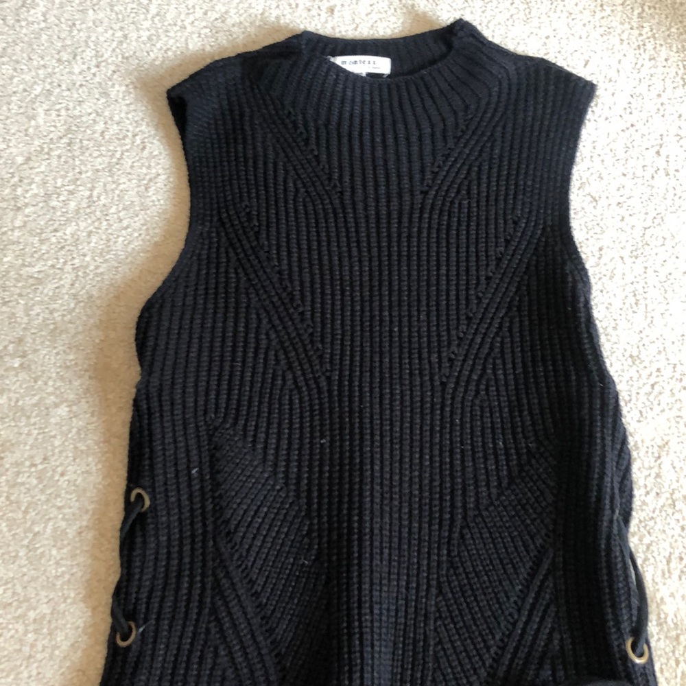 Sleeveless Sweater Tunic knitted